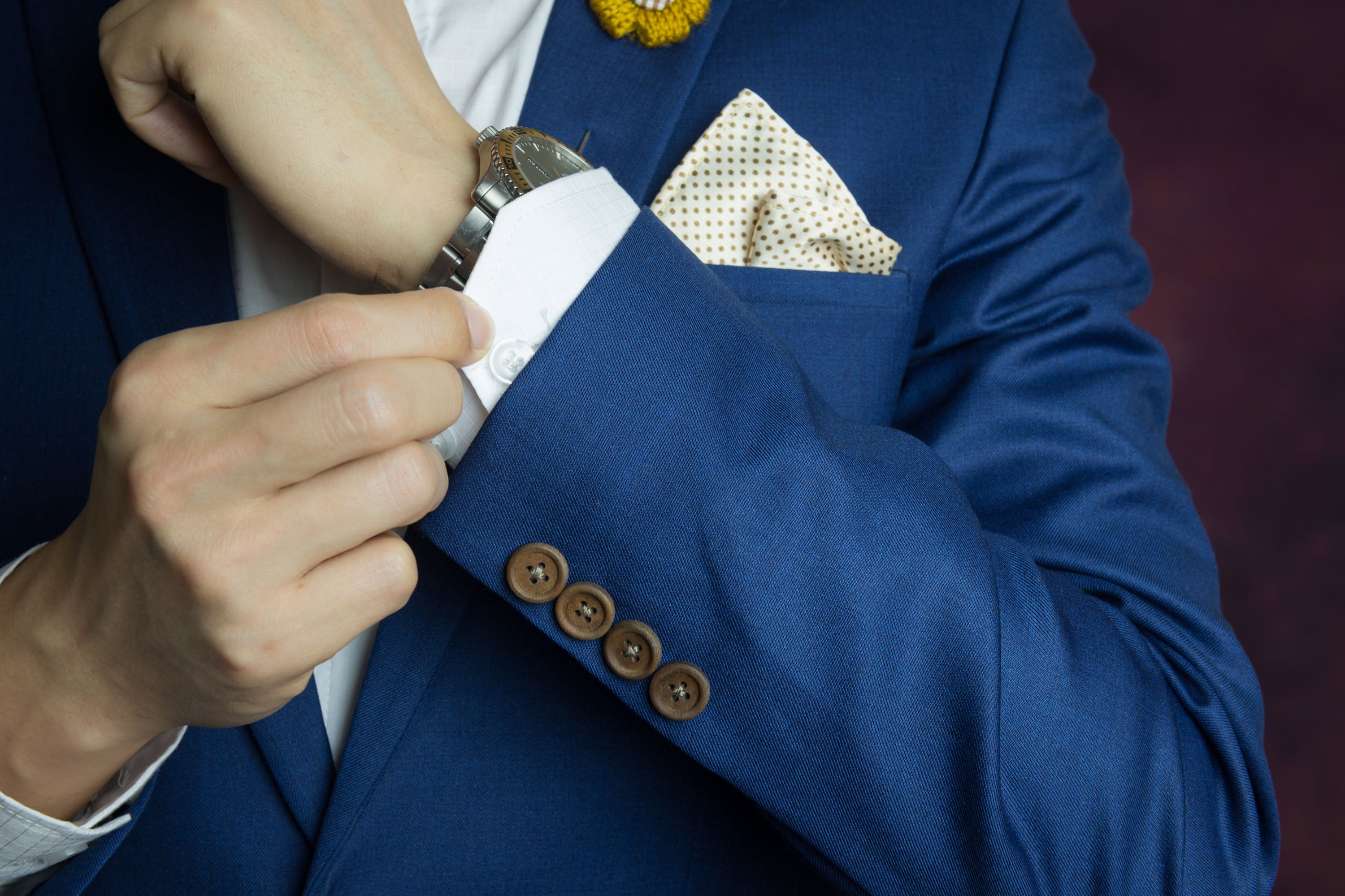 How to Accessorize for Men: The Ultimate Guide - Hansen's Clothing